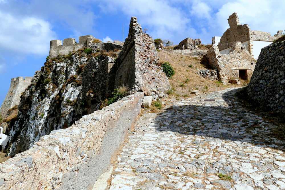 Vstupujeme do byzantské pevnosti za Chorou.