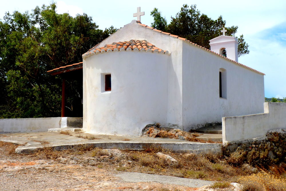 Agios Prokopios nad pláží Platia Ammos.
